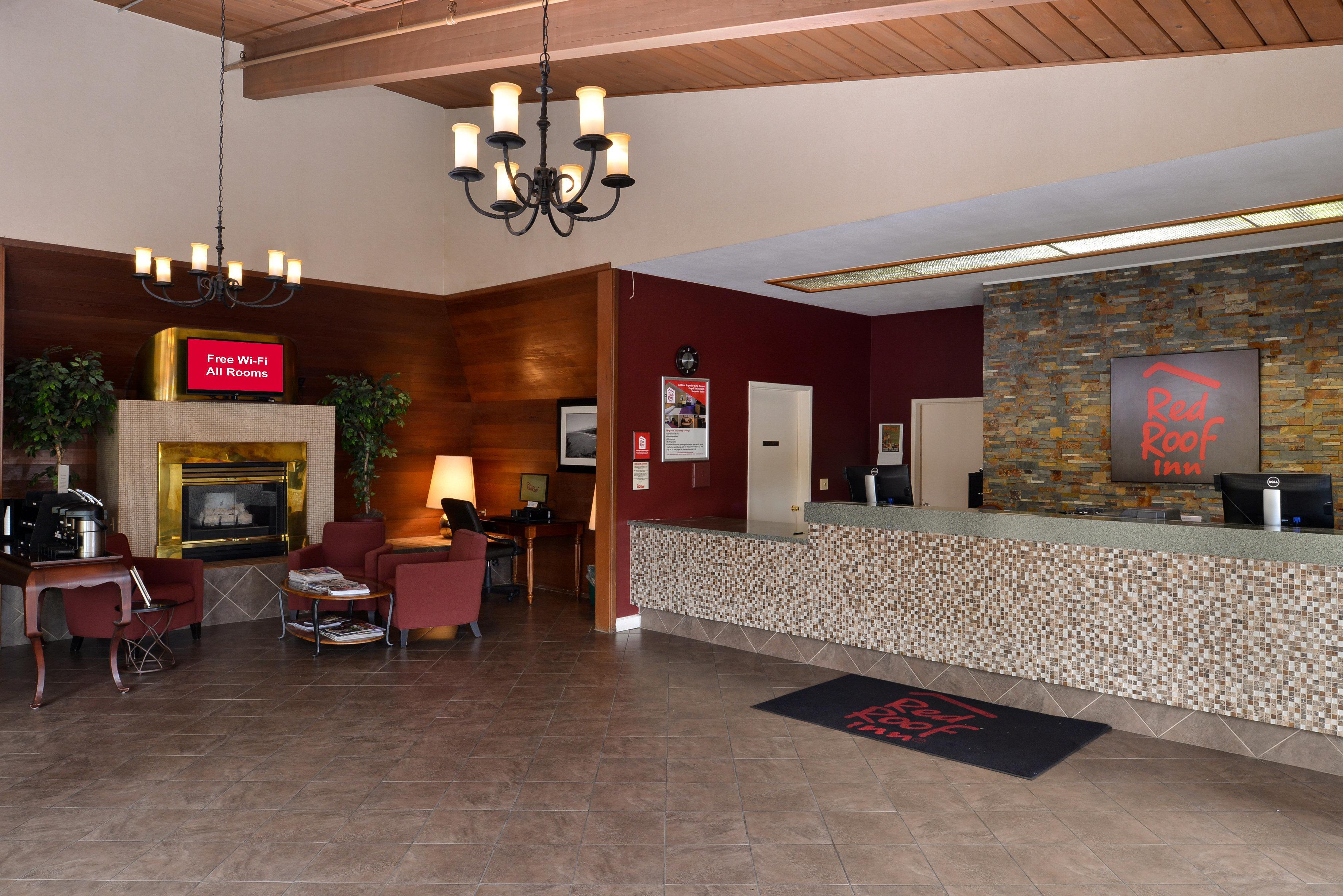 Red Roof Inn Arcata Exterior photo